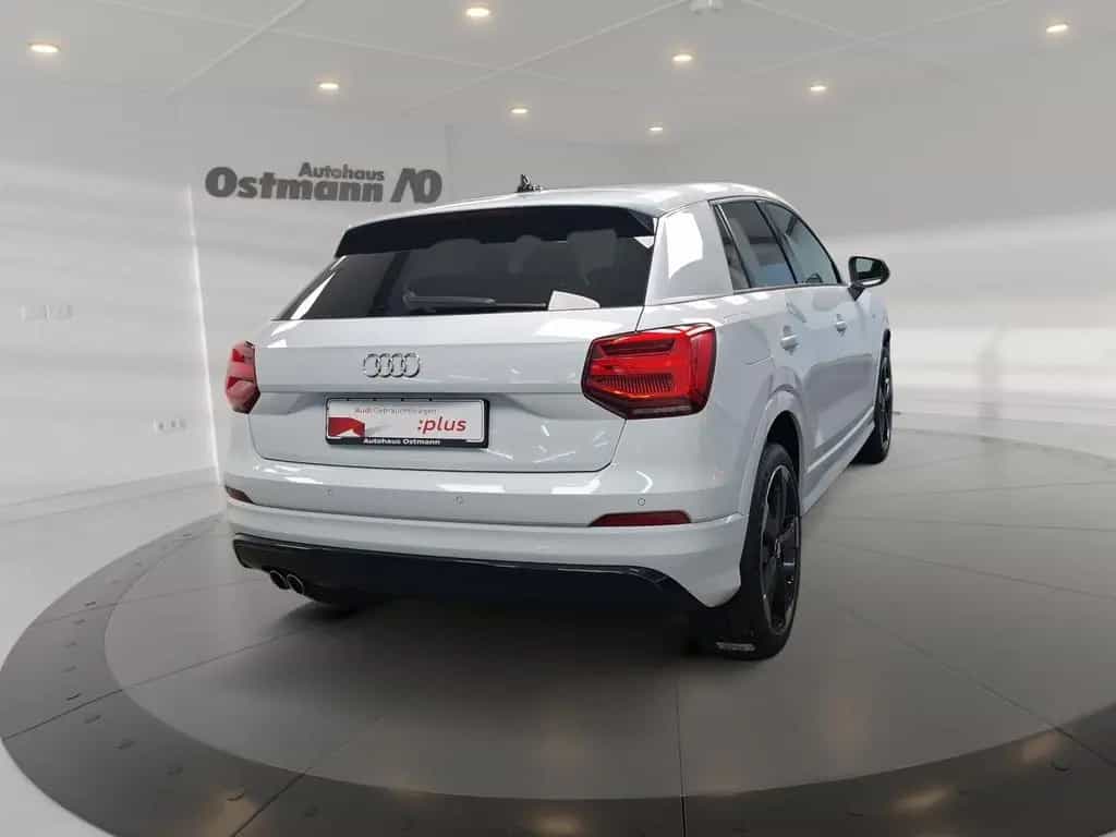 Audi Q2 35 TFSI sport S line LM LED STH SHZ PDC 03/2019-photo-2