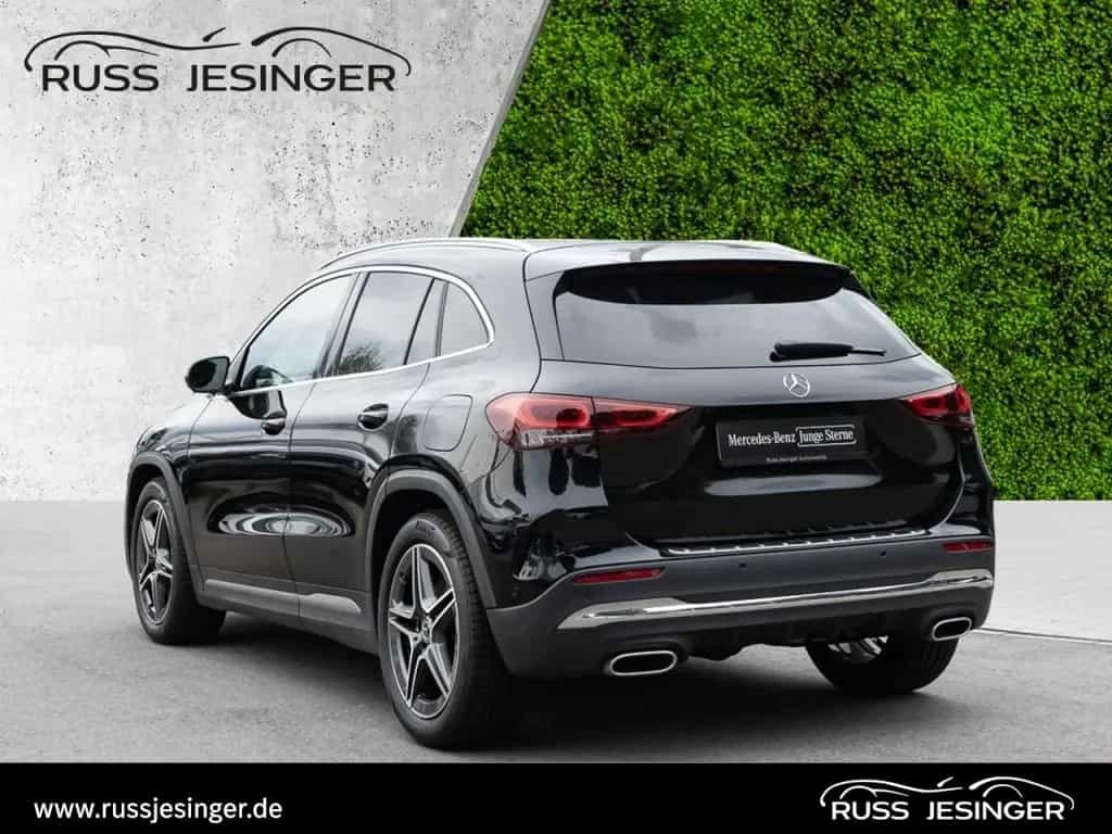 Mercedes-Benz GLA 250 4M AMG Line *LED*TotW*Cam*ParkA*Navi*19' 09/2020-photo-4