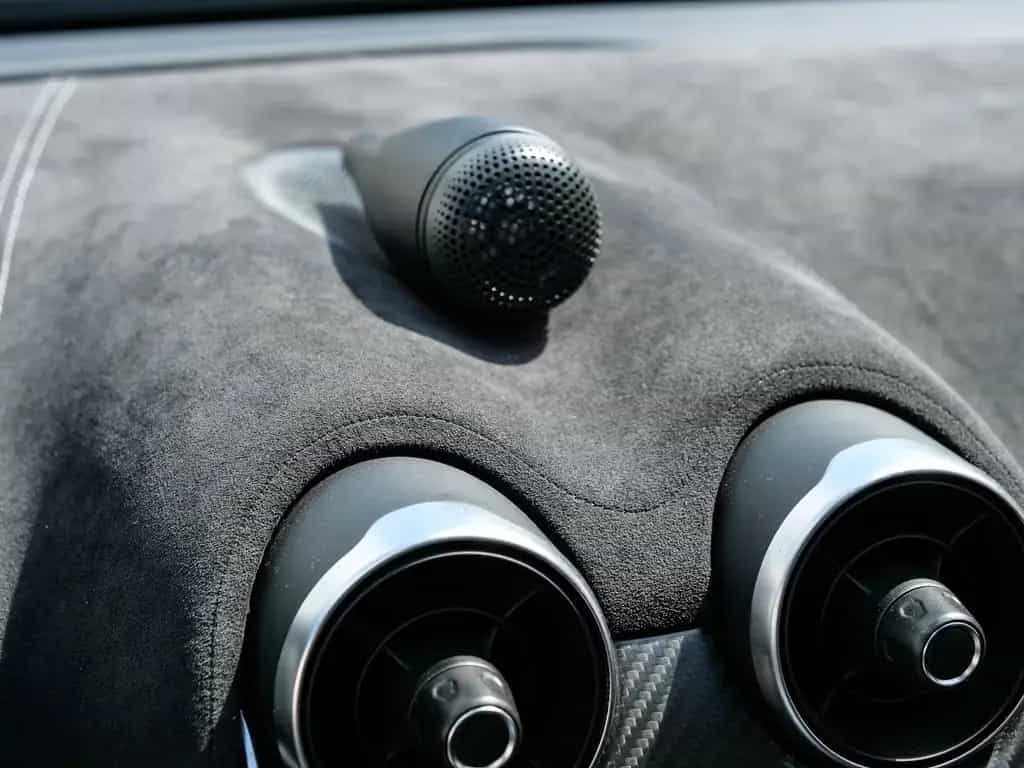 McLaren 570S Coupé Storm Grey, Interior Carbon 02/2019-photo-17
