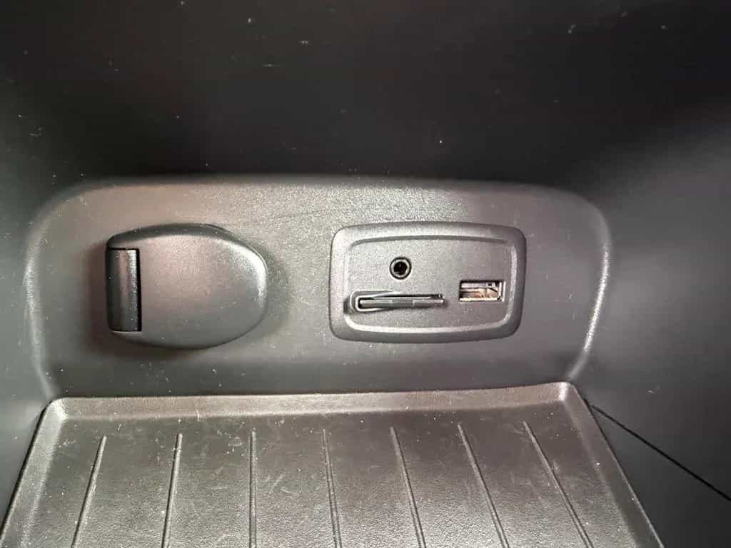 Renault Captur XMOD/Navi/Leder/Tempom./Rückfahrkamera 09/2015-photo-14