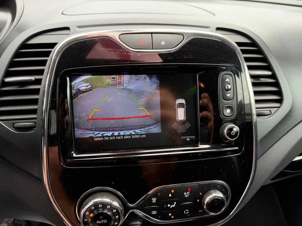 Renault Captur XMOD/Navi/Leder/Tempom./Rückfahrkamera 09/2015-photo-16