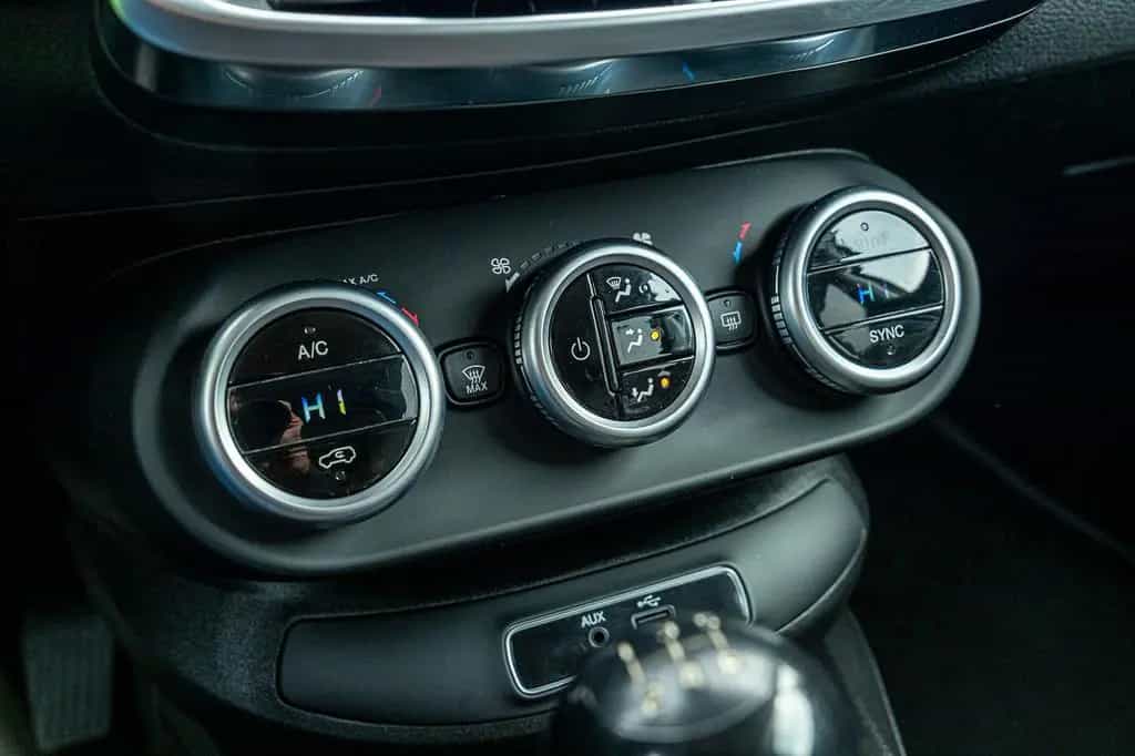 Fiat 500X 1.6 E-torQ Lounge 04/2017-photo-10