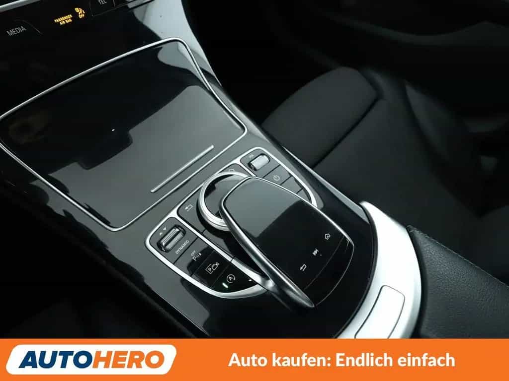 Mercedes-Benz C 180 C-Klasse C 180 T Avantgarde Aut.*NAVI*LED*TEMPO* 08/2019-photo-23