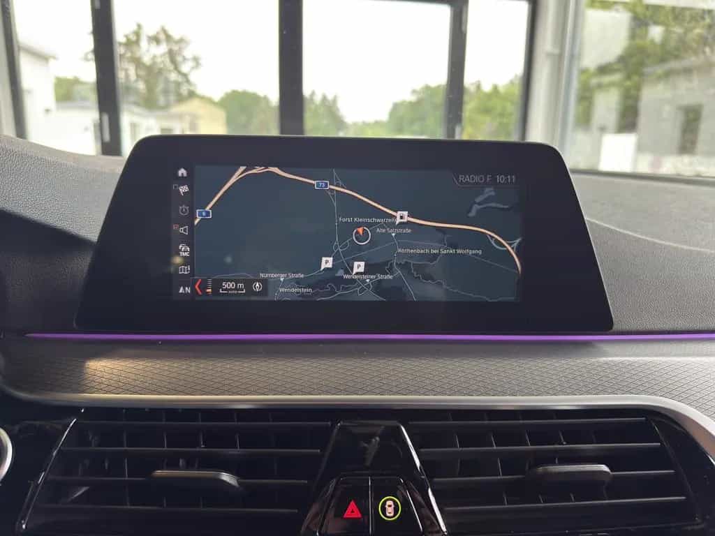 BMW 520 520d 5er Touring M Sport LED*AHK*PANO*360*AC 08/2020-photo-13