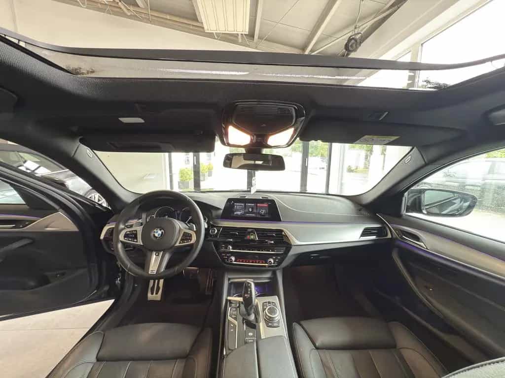 BMW 520 520d 5er Touring M Sport LED*AHK*PANO*360*AC 08/2020-photo-8