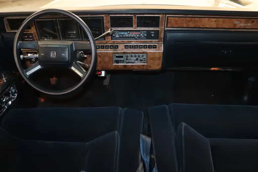 Lincoln Continental H Kennzeichen Einmaliger Zustand 02/1987-photo-18