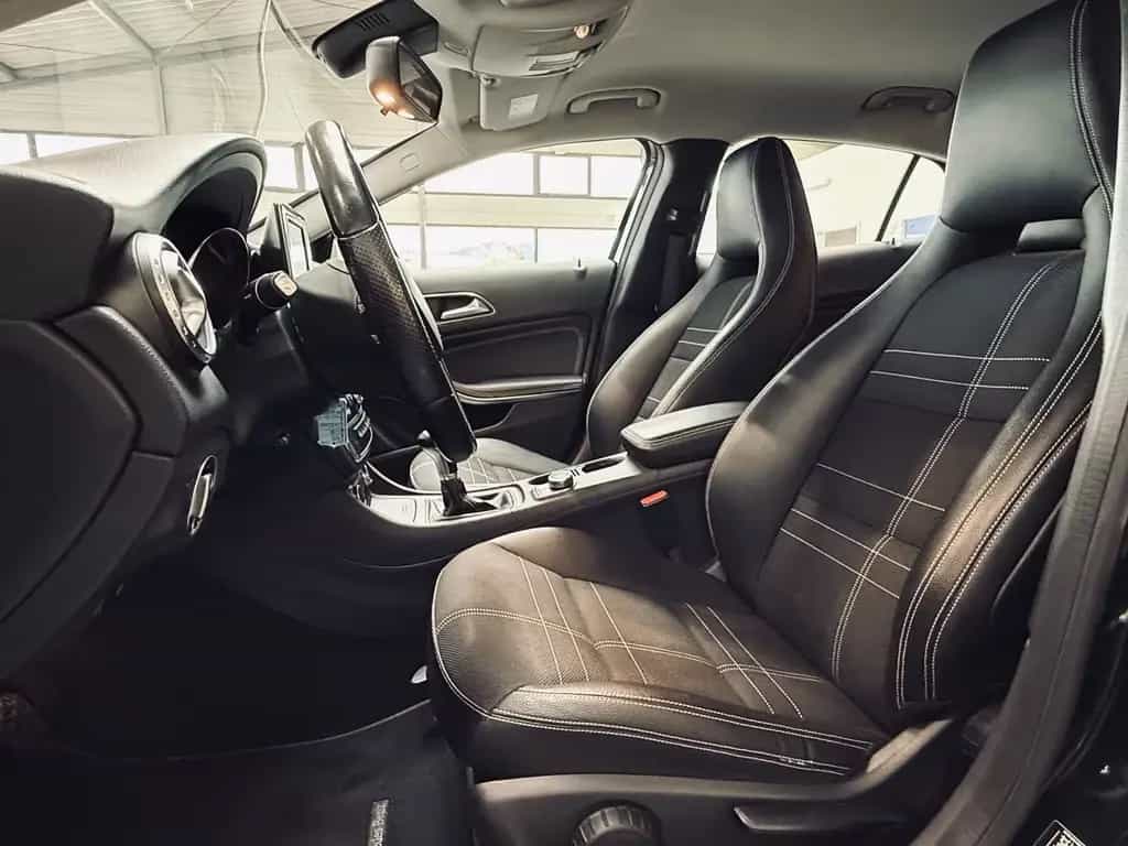 Mercedes-Benz GLA 200 BiXENON|SHZ|NAVI|PDC|LEDER 01/2015-photo-10