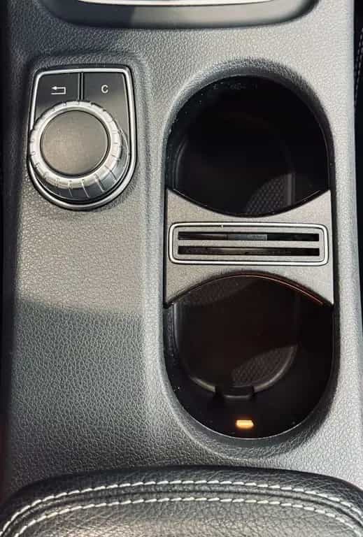 Mercedes-Benz GLA 200 BiXENON|SHZ|NAVI|PDC|LEDER 01/2015-photo-28