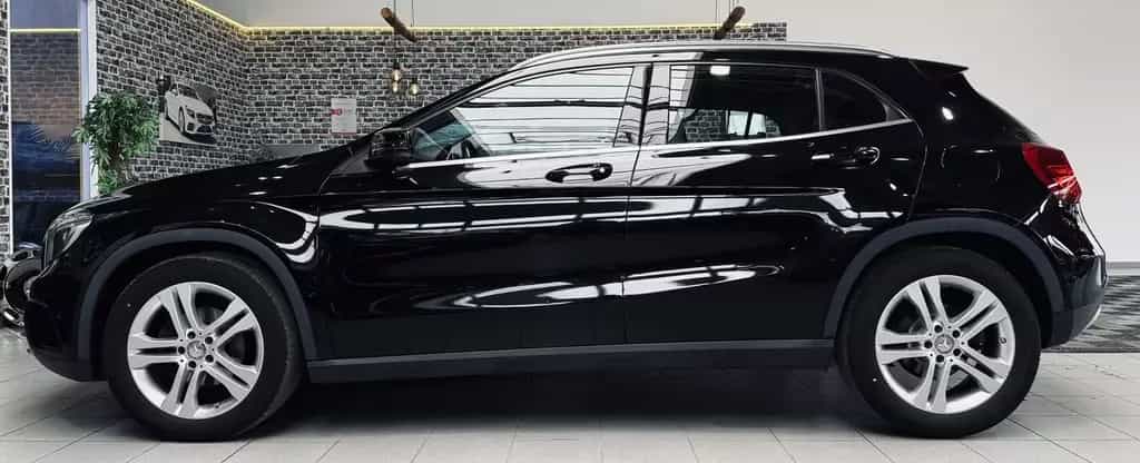 Mercedes-Benz GLA 200 BiXENON|SHZ|NAVI|PDC|LEDER 01/2015-photo-7