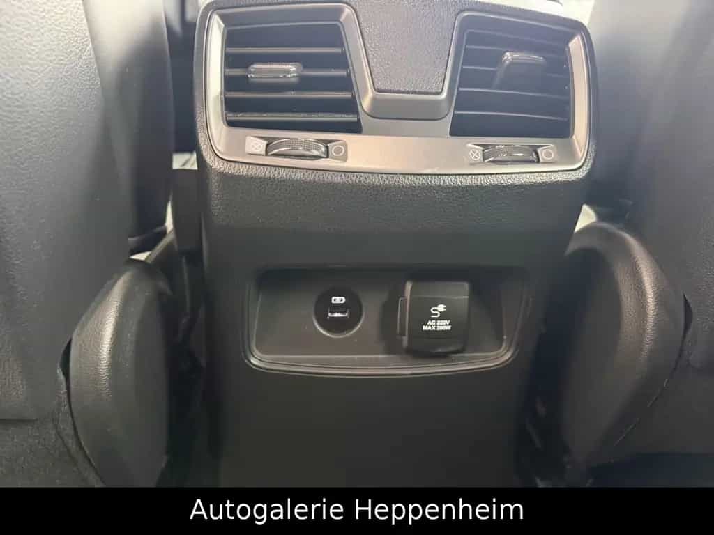 Ssangyong REXTON 2.2 Diesel e-XDi 220 Sapphire 4WD AT 12/2019-photo-11