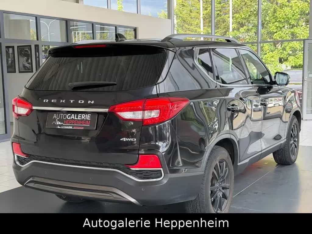 Ssangyong REXTON 2.2 Diesel e-XDi 220 Sapphire 4WD AT 12/2019-photo-4