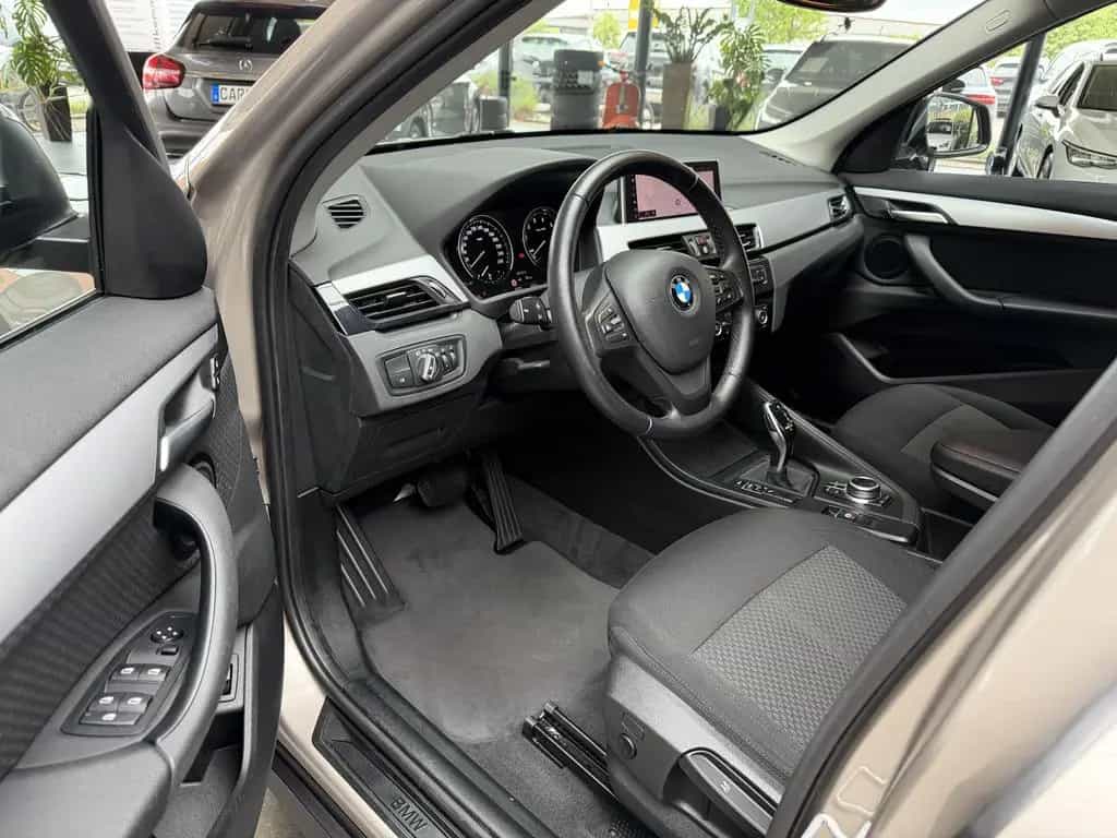 BMW X1 sDrive 18 i Advantage 10/2021-photo-1