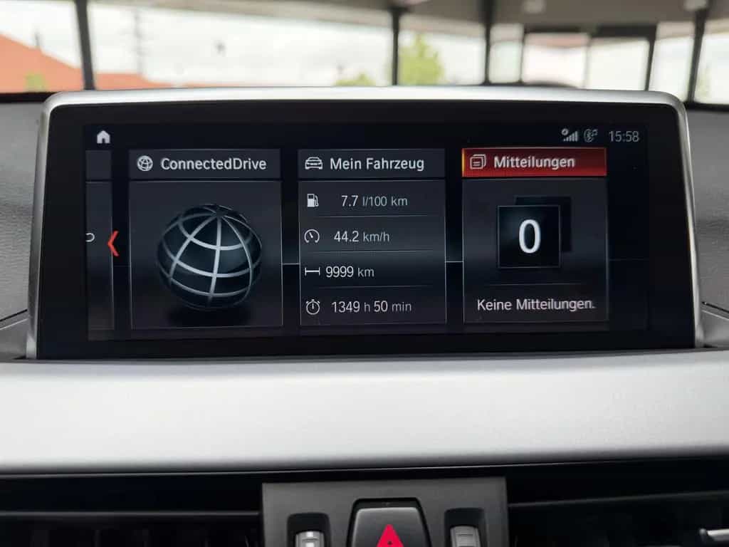 BMW X1 sDrive 18 i Advantage 10/2021-photo-15