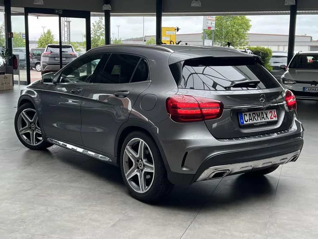 Mercedes-Benz GLA 220 GLA GLA 220 4M AMG-Line Sport Kamera360 dAB LED 12/2019-photo-11