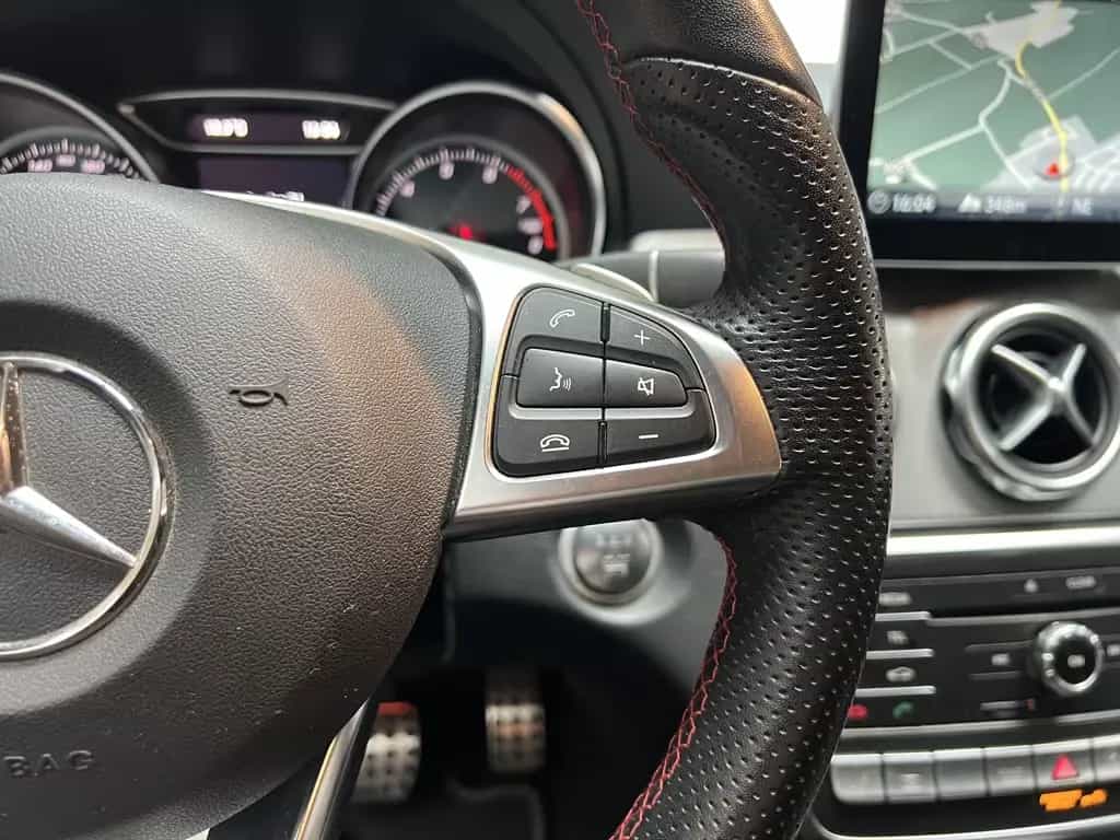Mercedes-Benz GLA 220 GLA GLA 220 4M AMG-Line Sport Kamera360 dAB LED 12/2019-photo-14