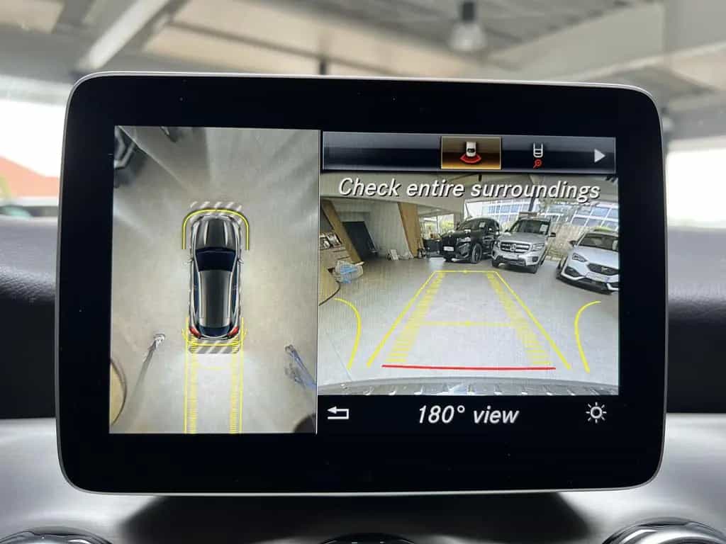 Mercedes-Benz GLA 220 GLA GLA 220 4M AMG-Line Sport Kamera360 dAB LED 12/2019-photo-2