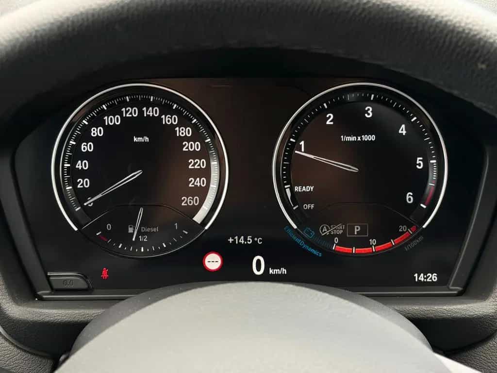 BMW X1 sDrive 20d Temp. AHK PANO LED CAM KZG CarPlay 02/2022-photo-17