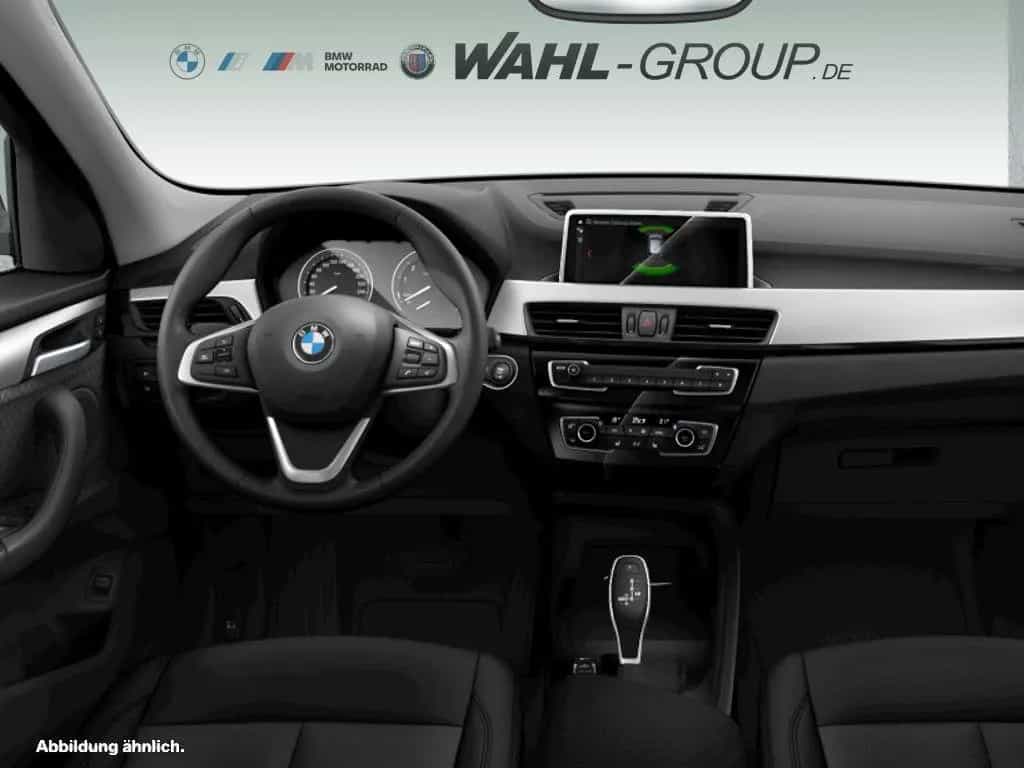 BMW X1 sDrive18i Advantage AHK Navi LED Sport SHZ PD 03/2021-photo-3