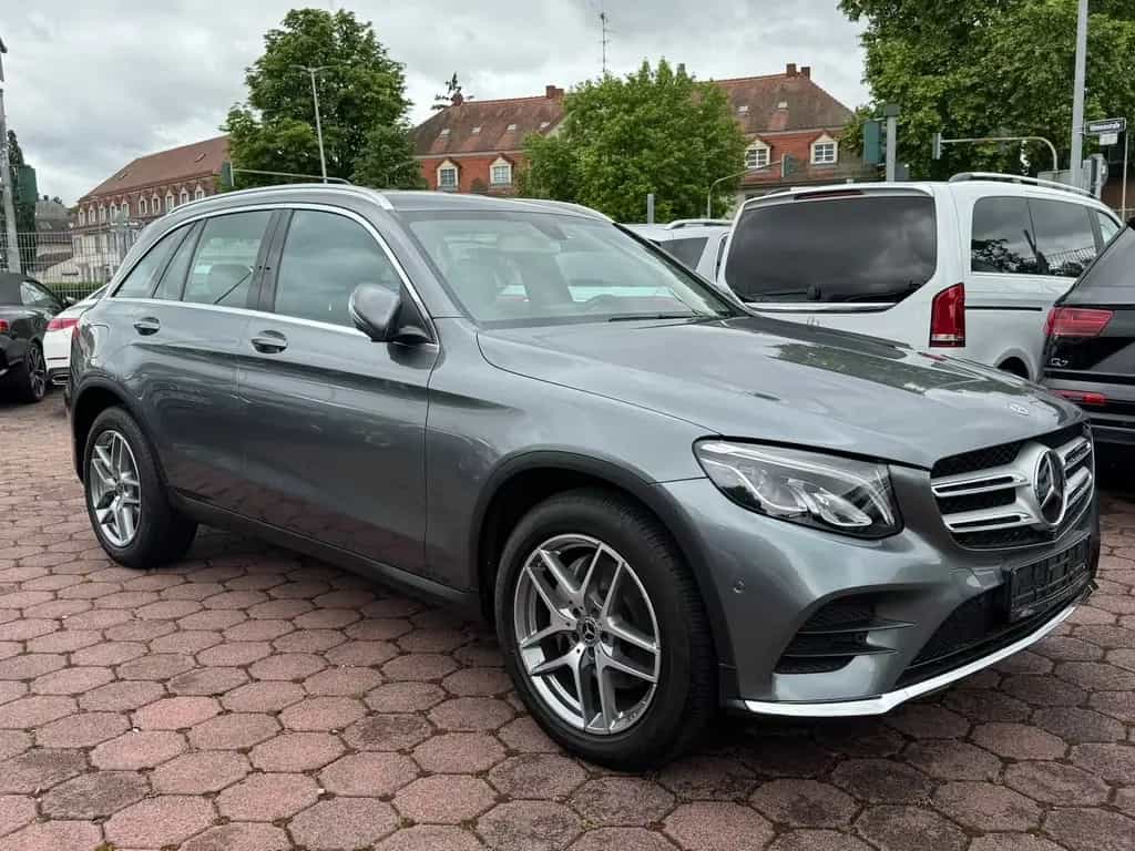 Mercedes-Benz GLC 250 4Matic AMG LINE ACC DTR 360° KAMERA LED 11/2017-photo-2