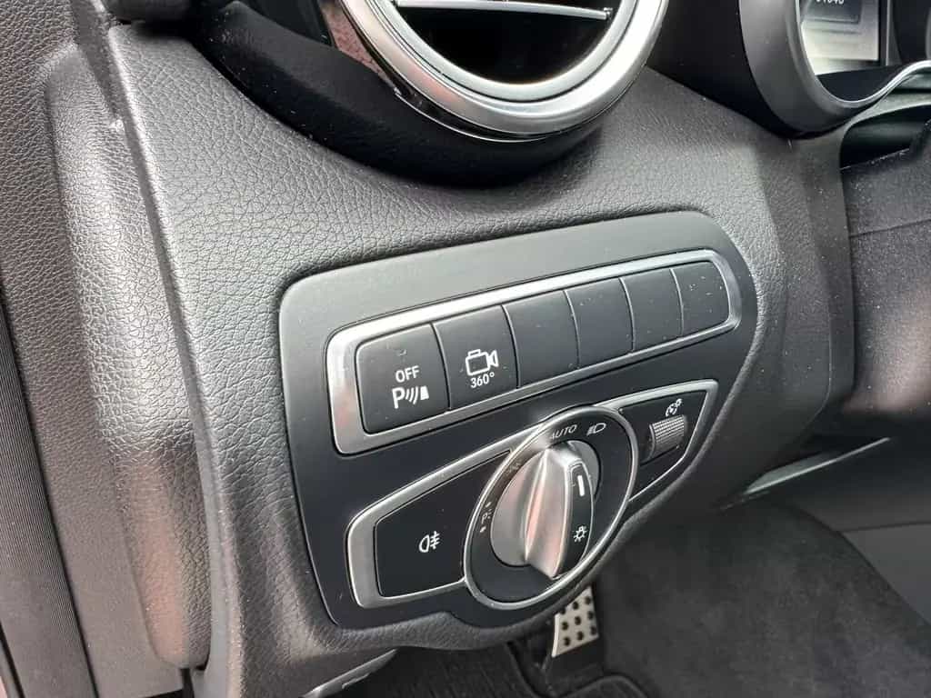 Mercedes-Benz GLC 250 4Matic AMG LINE ACC DTR 360° KAMERA LED 11/2017-photo-23
