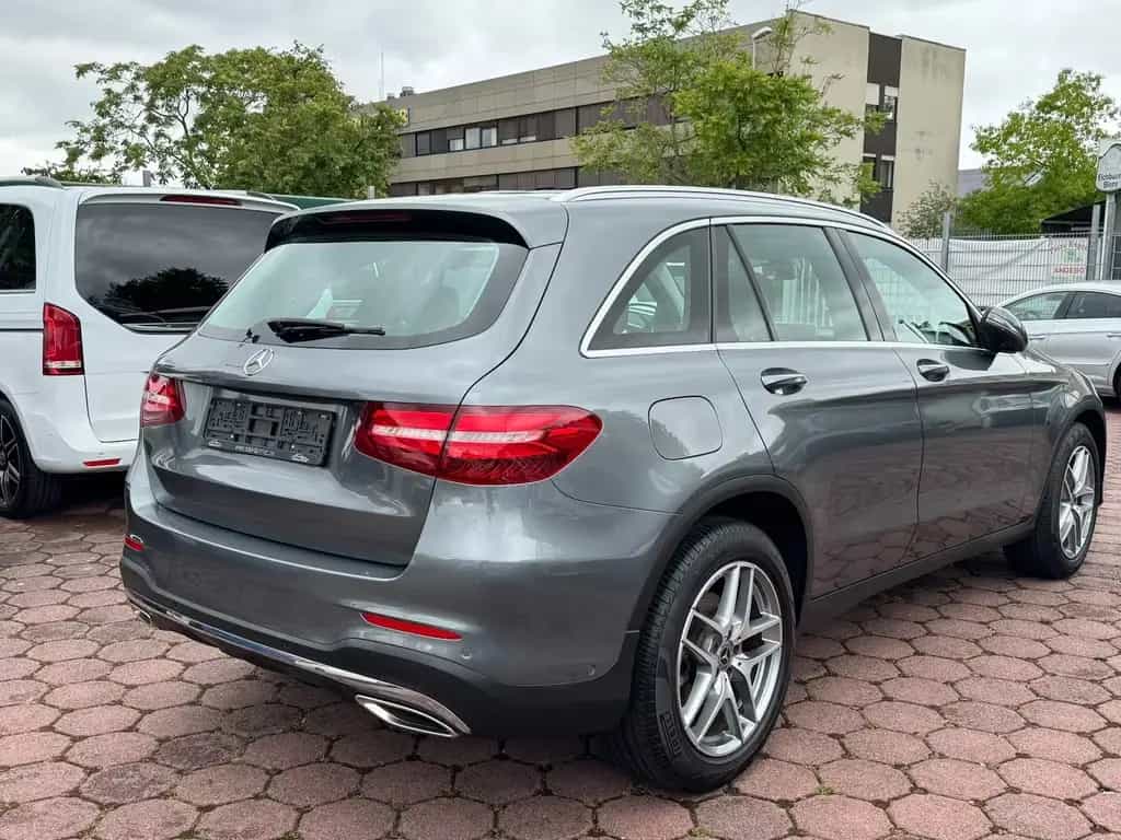 Mercedes-Benz GLC 250 4Matic AMG LINE ACC DTR 360° KAMERA LED 11/2017-photo-4