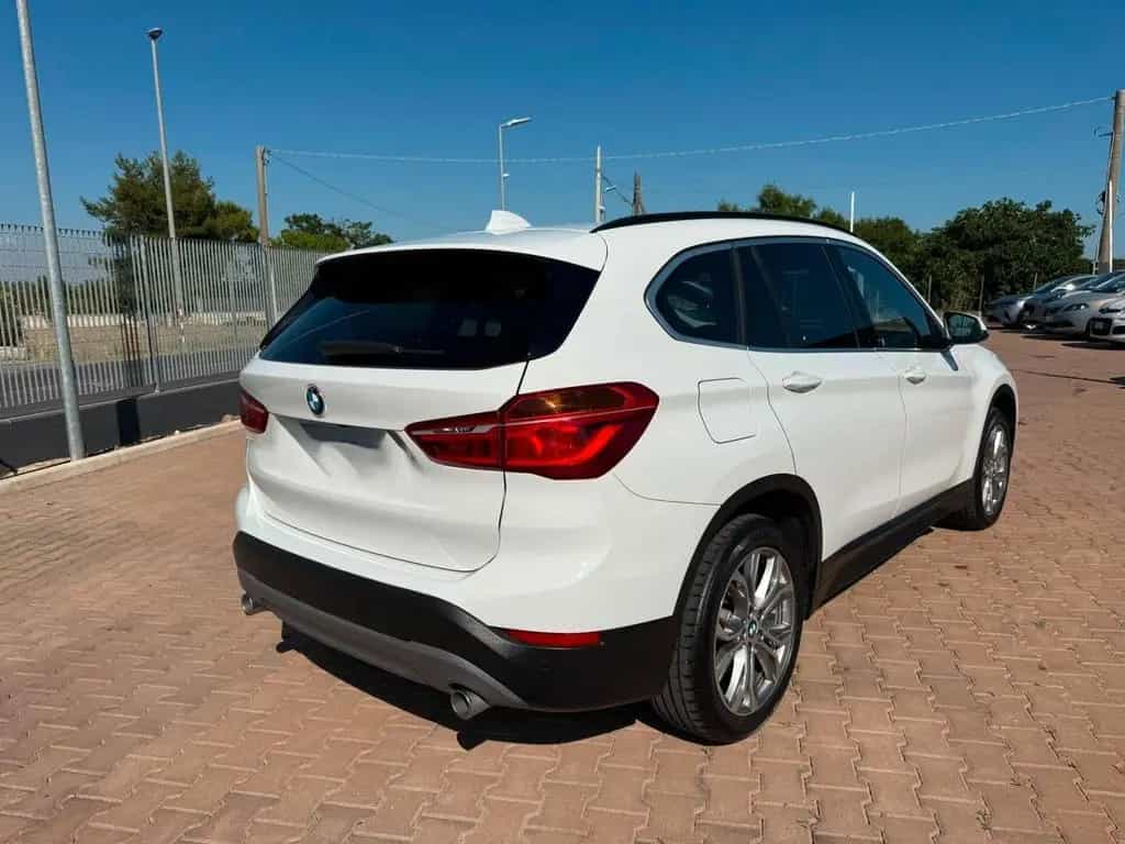 BMW X1 Bmw X1 xDrive18d Advantage 08/2018-photo-10