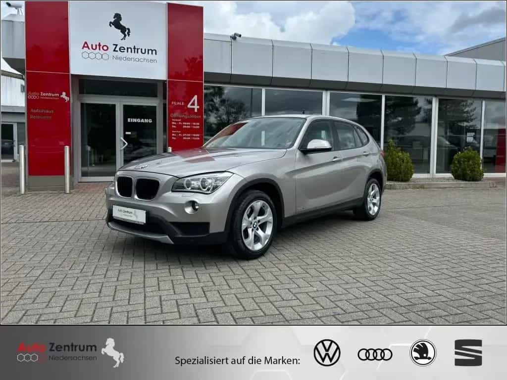 BMW X1 sDrive18i AHK*Leder*Bi-Xenon ab 49 EUR Rate 01/2014-photo-0
