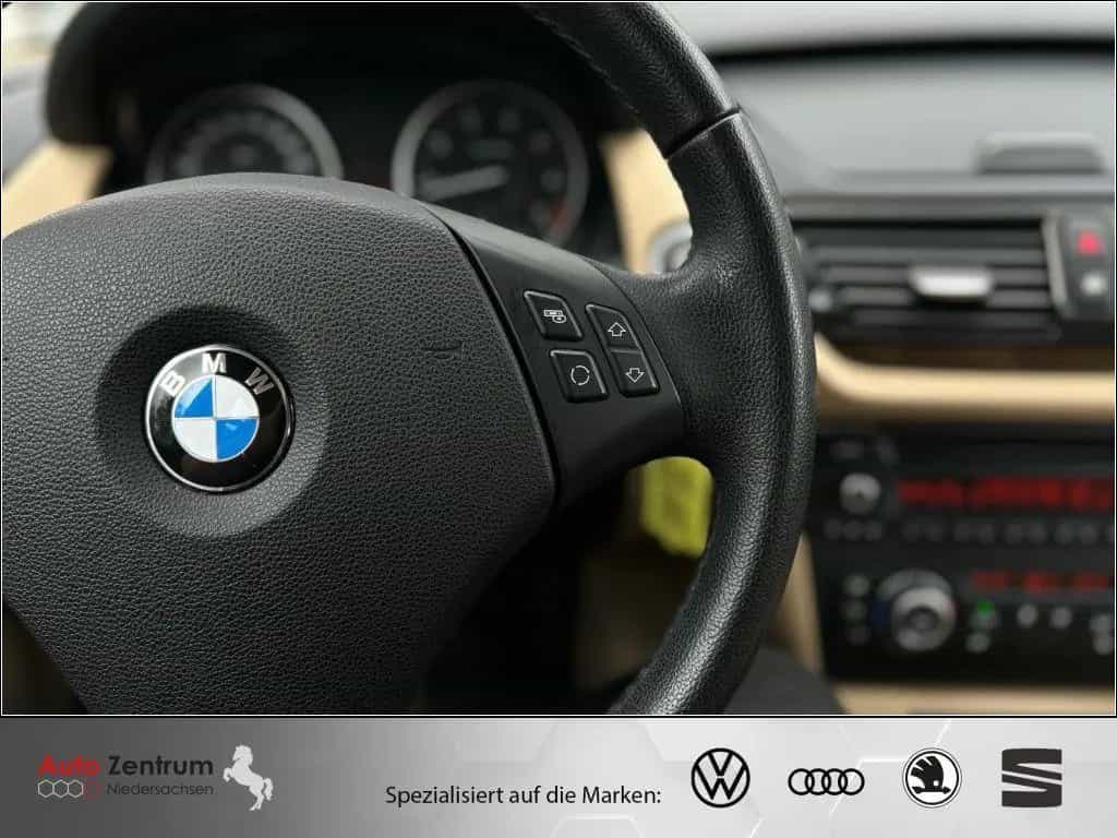 BMW X1 sDrive18i AHK*Leder*Bi-Xenon ab 49 EUR Rate 01/2014-photo-19