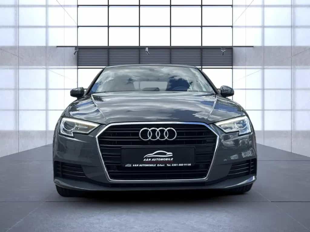 Audi A3 Sportback 30 TFSI+BI-XENON+NAVI+PDC+NANOGRAU 06/2019-photo-1