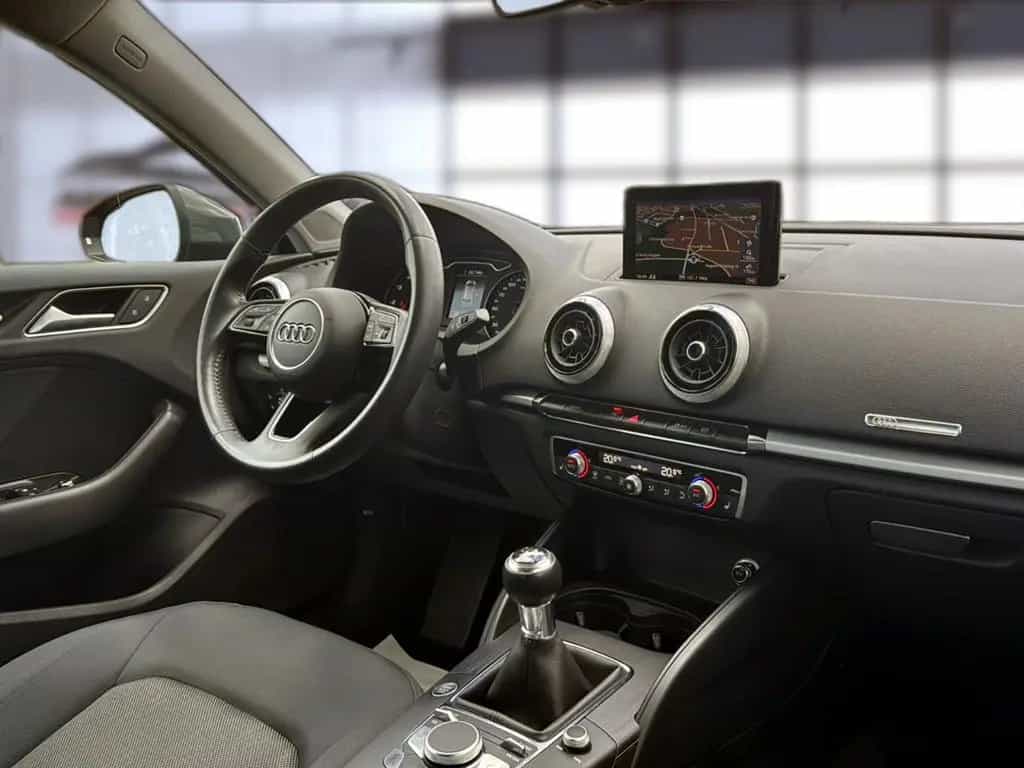 Audi A3 Sportback 30 TFSI+BI-XENON+NAVI+PDC+NANOGRAU 06/2019-photo-15