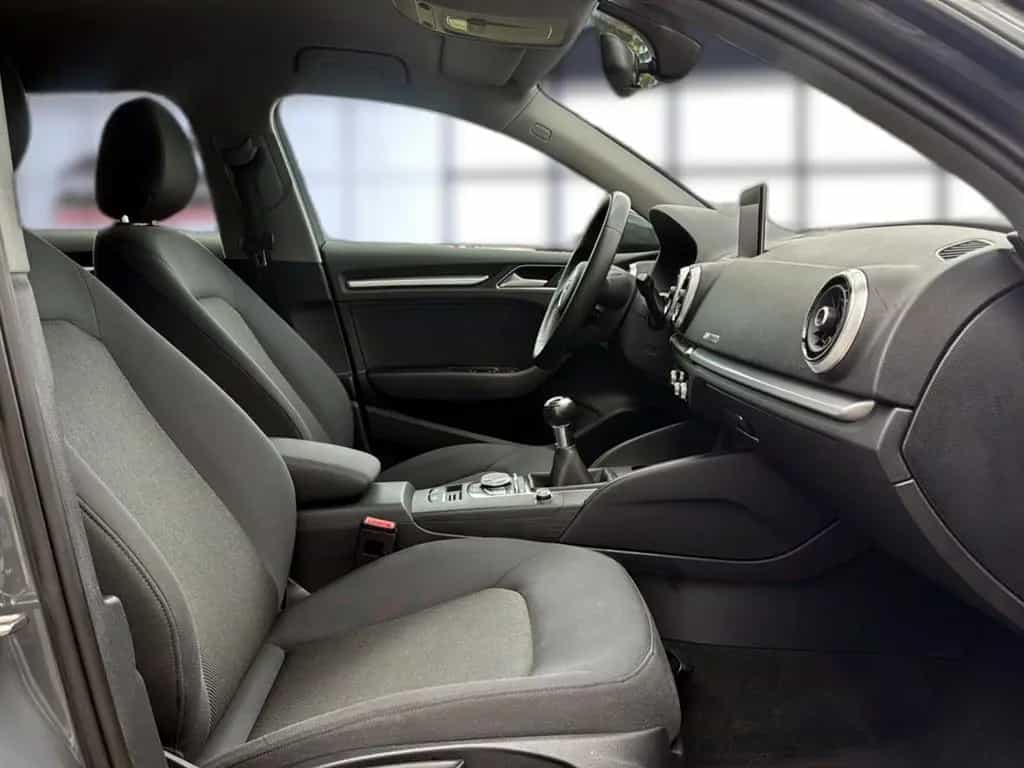 Audi A3 Sportback 30 TFSI+BI-XENON+NAVI+PDC+NANOGRAU 06/2019-photo-16