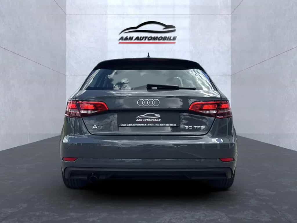 Audi A3 Sportback 30 TFSI+BI-XENON+NAVI+PDC+NANOGRAU 06/2019-photo-4