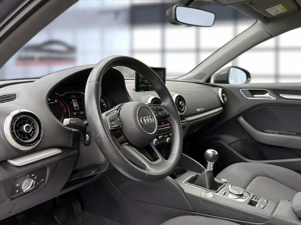 Audi A3 Sportback 30 TFSI+BI-XENON+NAVI+PDC+NANOGRAU 06/2019-photo-7