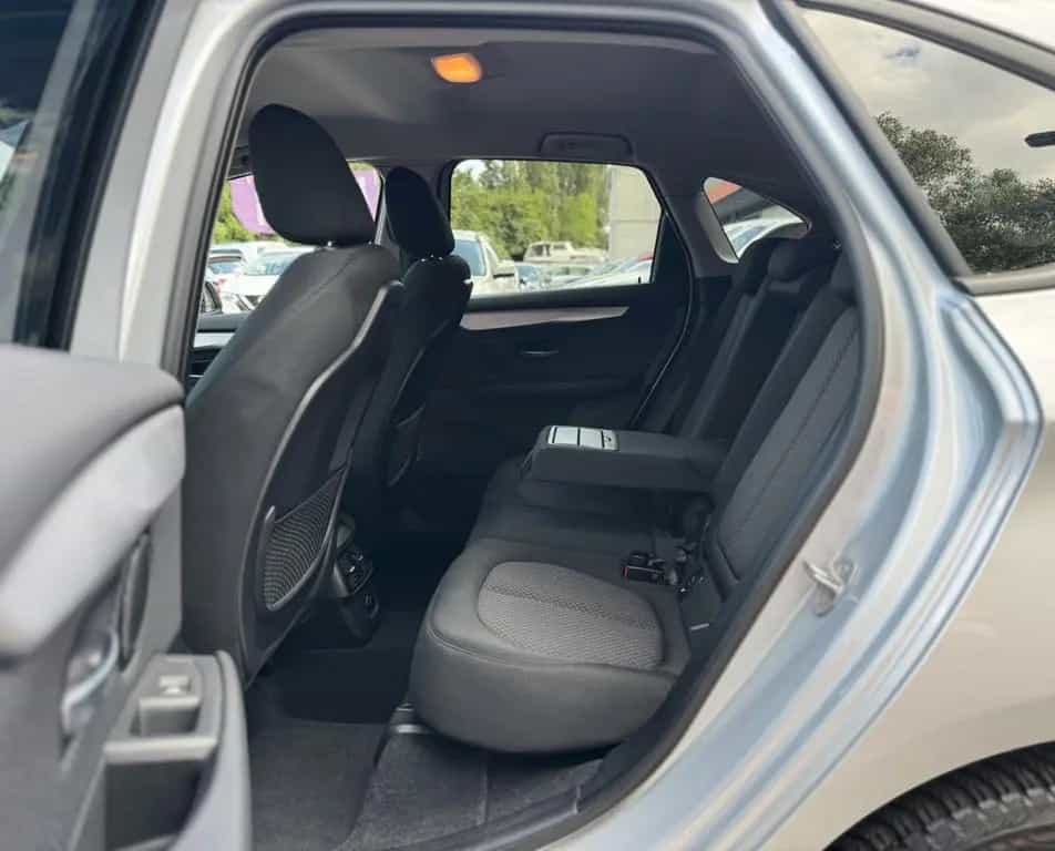 BMW 220 i Advantage/2.HAND/AUTOMATIK/SCHECKHFT/AHK 10/2017-photo-11