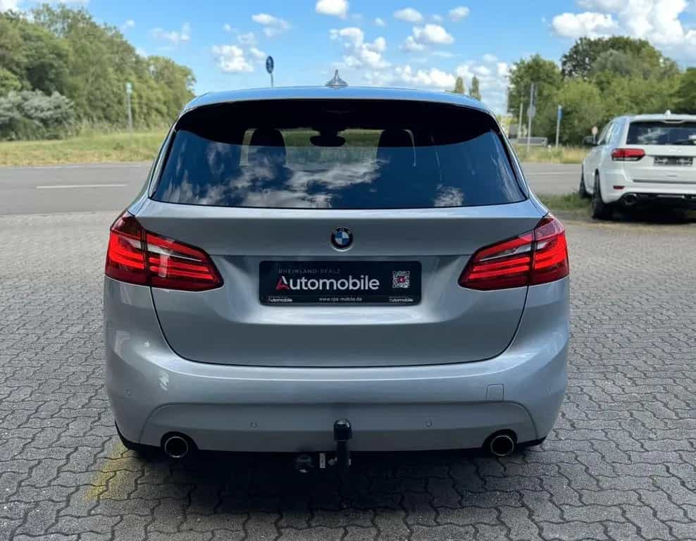 BMW 220 i Advantage/2.HAND/AUTOMATIK/SCHECKHFT/AHK 10/2017-photo-5