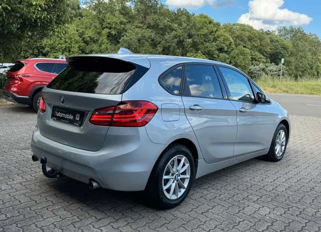 BMW 220 i Advantage/2.HAND/AUTOMATIK/SCHECKHFT/AHK 10/2017-photo-6