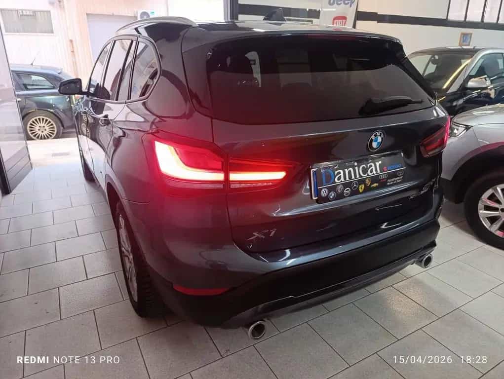 BMW X1 Bmw X1 sDrive18d Sport 01/2020-photo-4