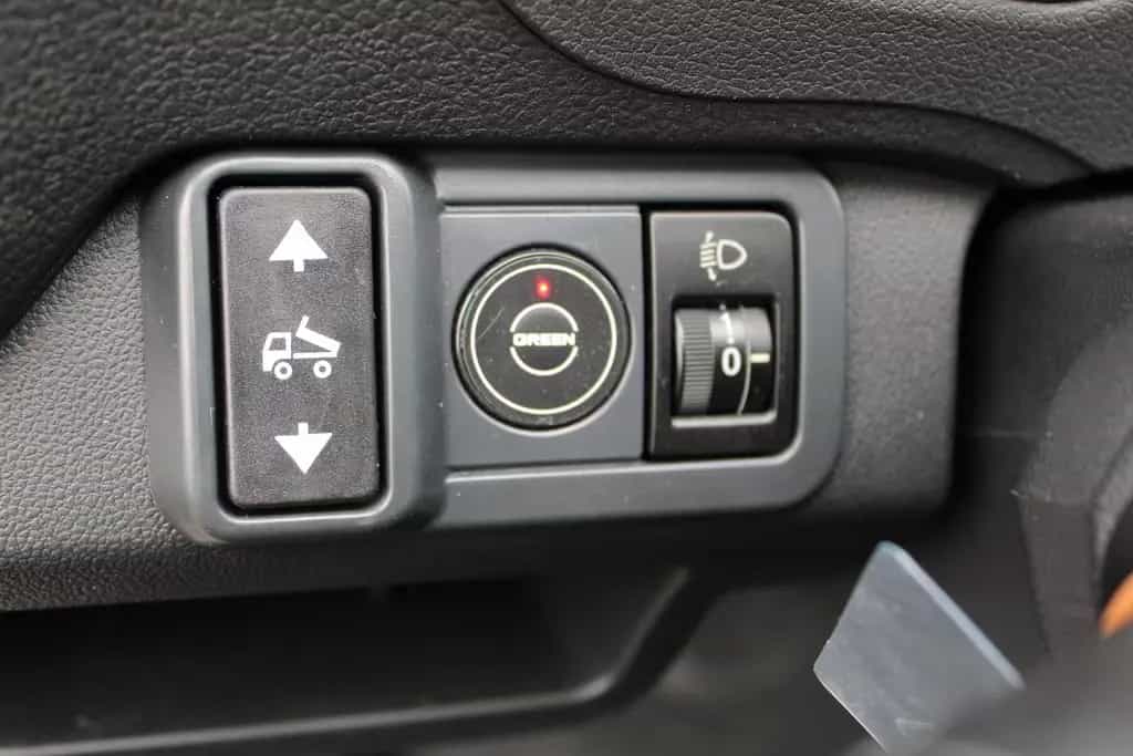 Piaggio Porter NP6  3-SeitenKipper TOP 220 Klima SOFORT null-photo-9