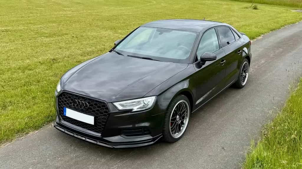 Audi A3 1.6 TDI - Limousine 8V 99 Tkm, Standheizung 12/2016-photo-0