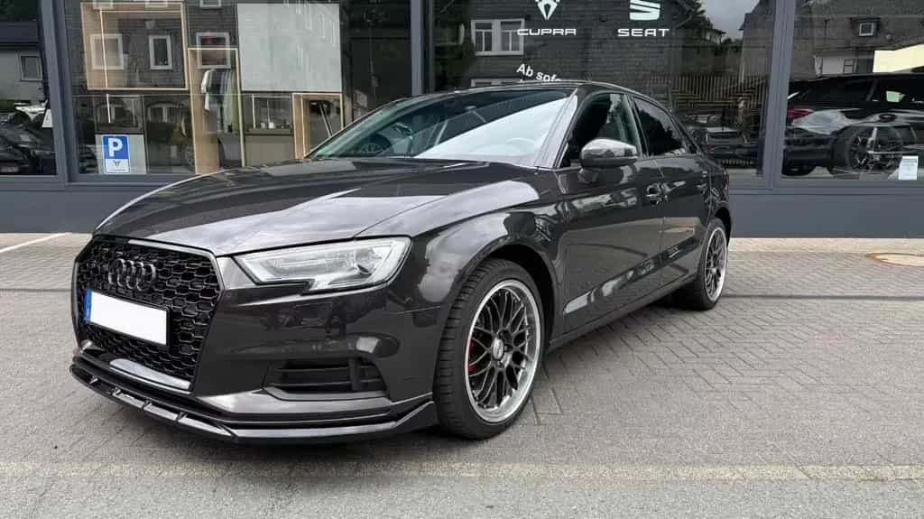Audi A3 1.6 TDI - Limousine 8V 99 Tkm, Standheizung 12/2016-photo-12