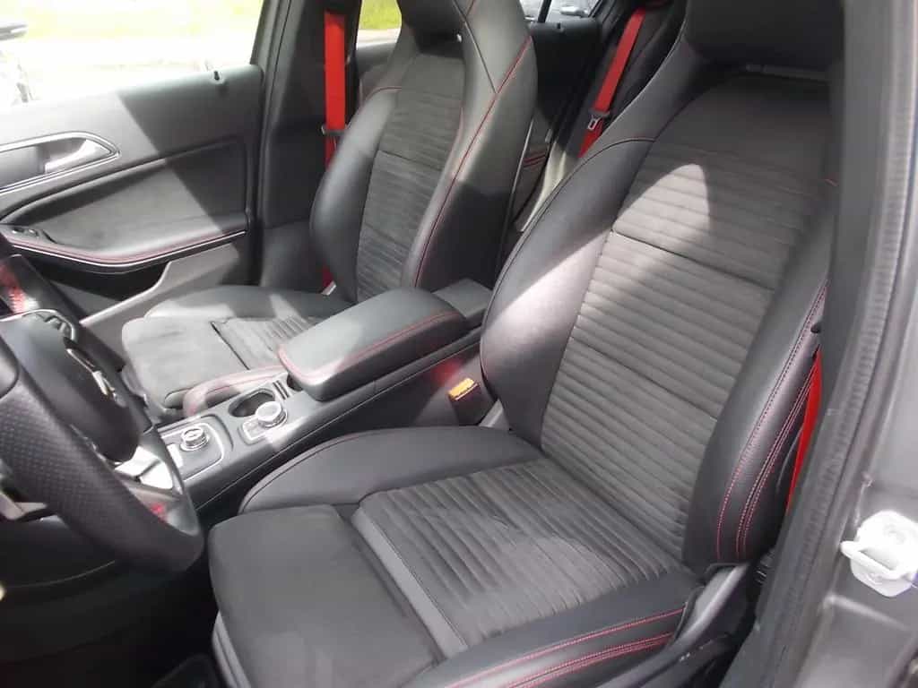 Mercedes-Benz A 45 AMG A A 45 AMG 4Matic 05/2017-photo-11