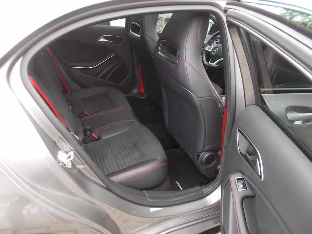 Mercedes-Benz A 45 AMG A A 45 AMG 4Matic 05/2017-photo-24
