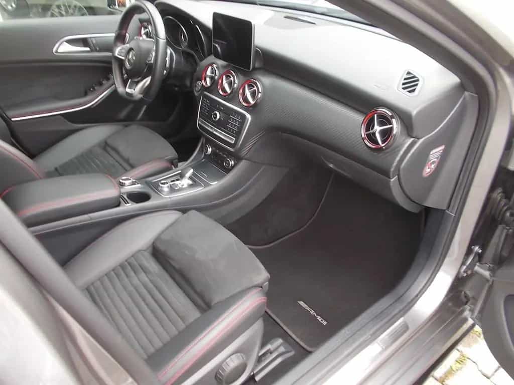 Mercedes-Benz A 45 AMG A A 45 AMG 4Matic 05/2017-photo-27