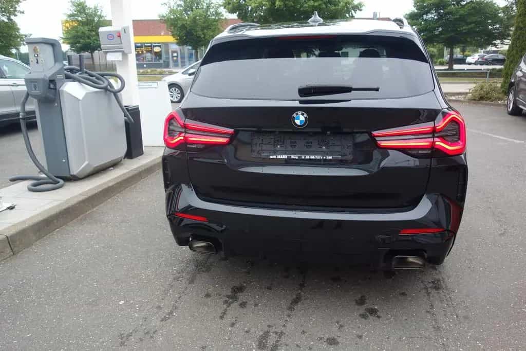 BMW 120 1 Limousine 120 i Sport Line 05/2023-photo-3
