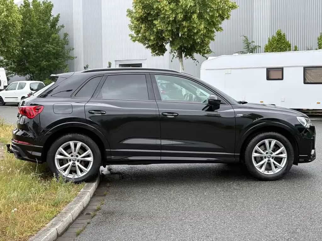 Audi Q3 40 TFSI quattro*S-line*3xS-Line*LED*NAVI 07/2019-photo-3