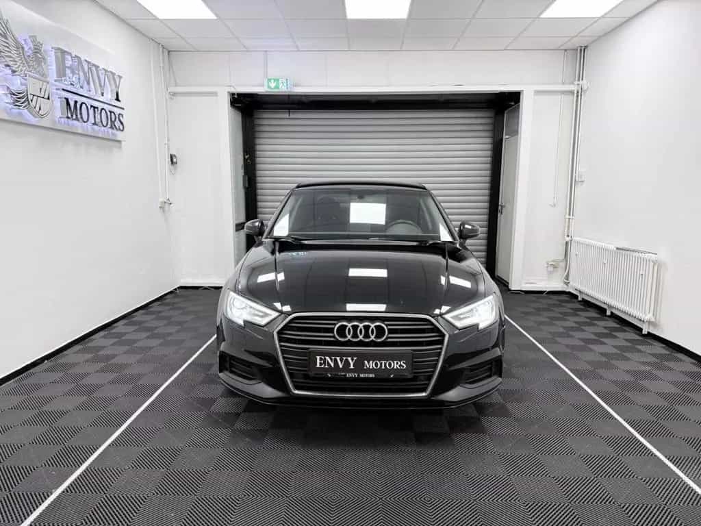 Audi A3 Limousine 1.0 30 TFSI STRONIC NAVI KLIMA 04/2019-photo-1