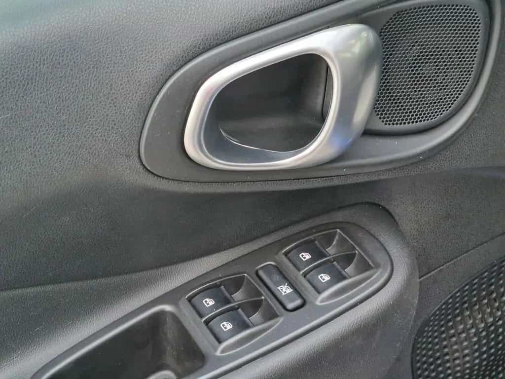 Fiat 500L 1.6 MTJ 120 CV Tetto Pan. apribile 02/2017-photo-7