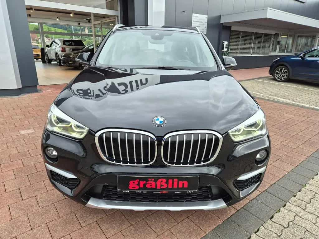 BMW X1 xDrive 2.0 i xLine LED Navi AHK 01/2017-photo-1