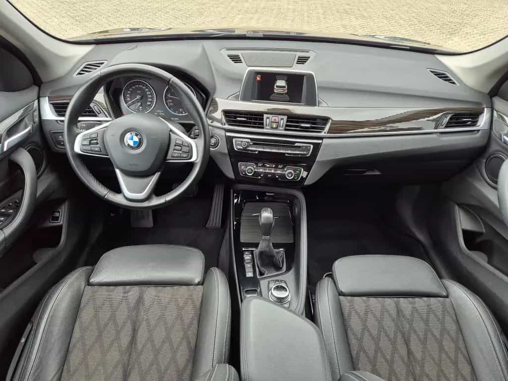 BMW X1 xDrive 2.0 i xLine LED Navi AHK 01/2017-photo-13