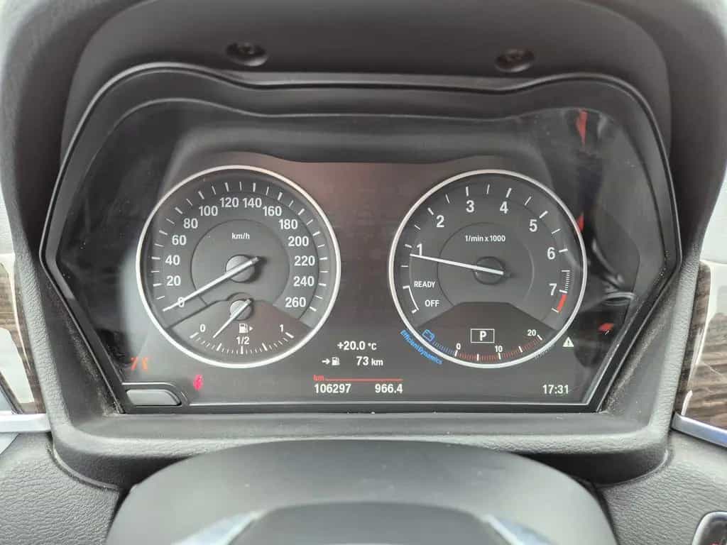 BMW X1 xDrive 2.0 i xLine LED Navi AHK 01/2017-photo-16